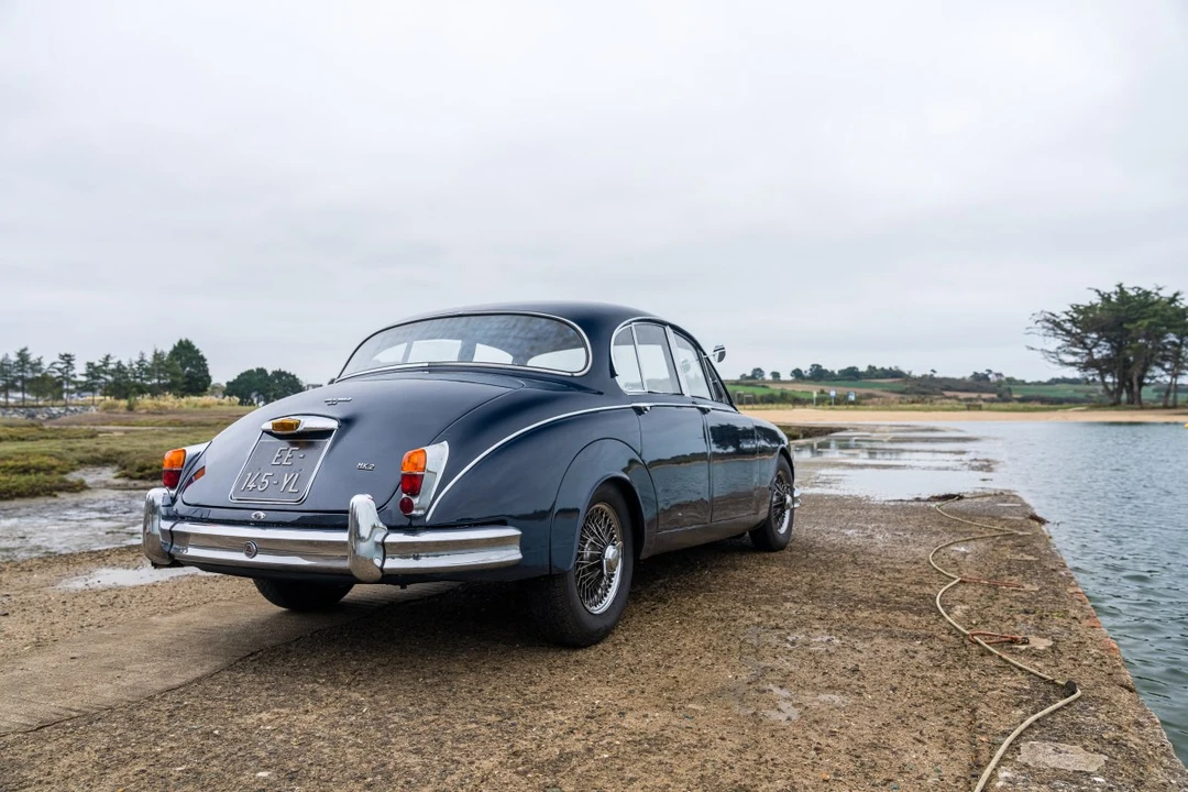 1961 Jaguar Mark II - Image 12 of 30