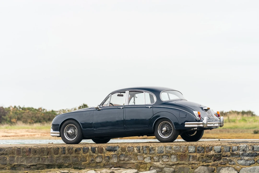 1961 Jaguar Mark II - Image 10 of 30