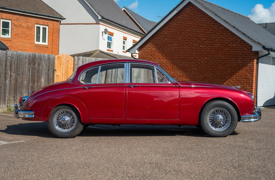 1961 Jaguar Mark II - Image 10 of 30