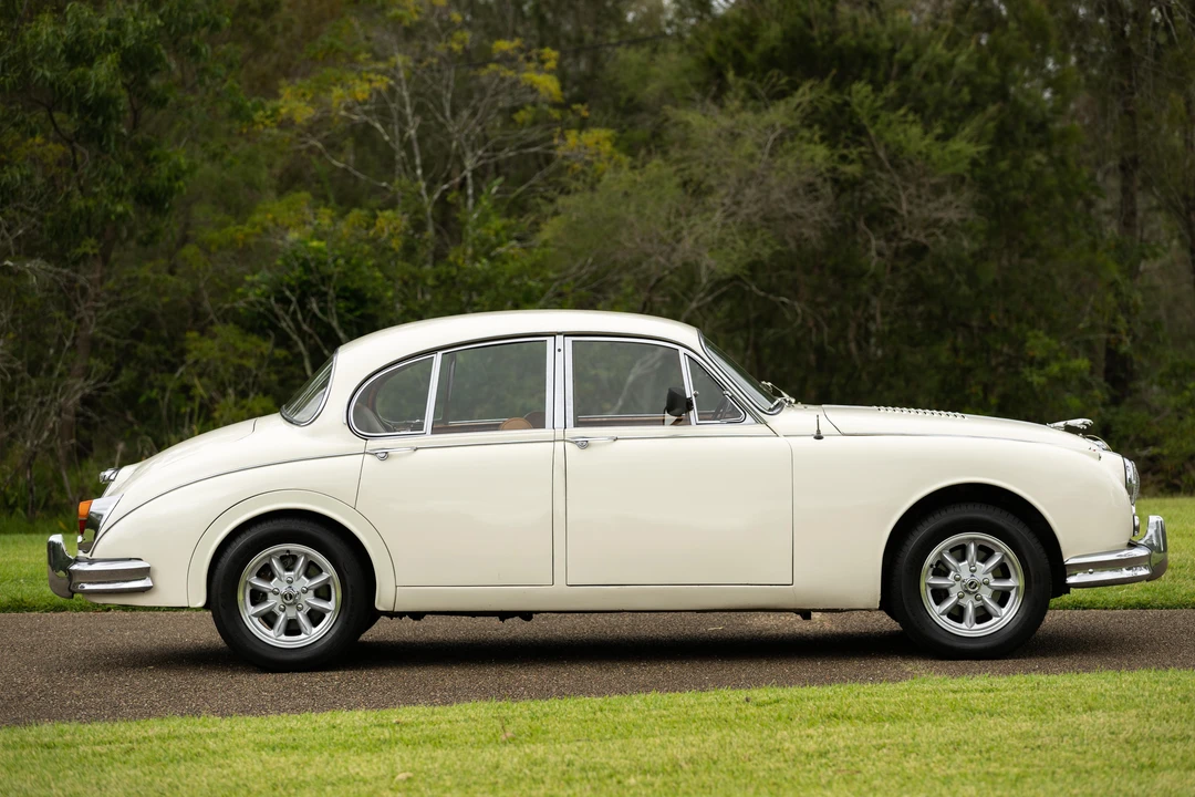 1961 Jaguar Mark II - Image 4 of 31