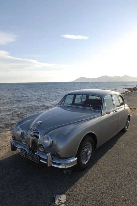 1961 Jaguar Mark II - Image 2 of 8
