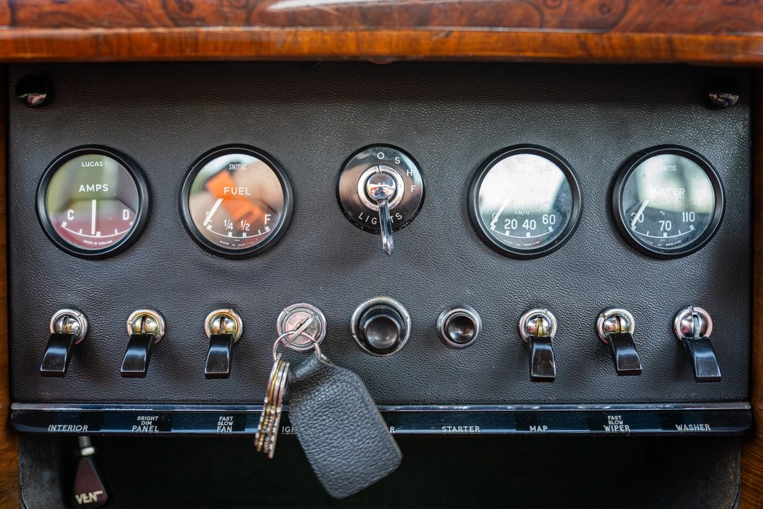 1961 Jaguar Mark II - Image 24 of 30
