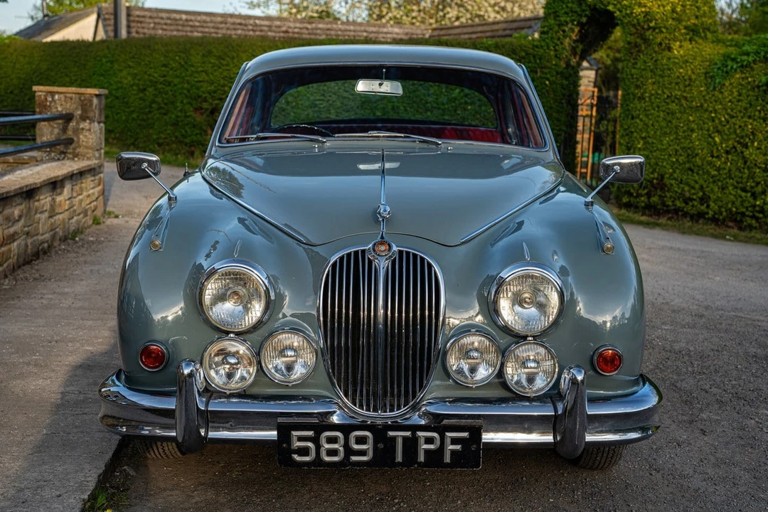 1961 Jaguar Mark II - Image 8 of 30