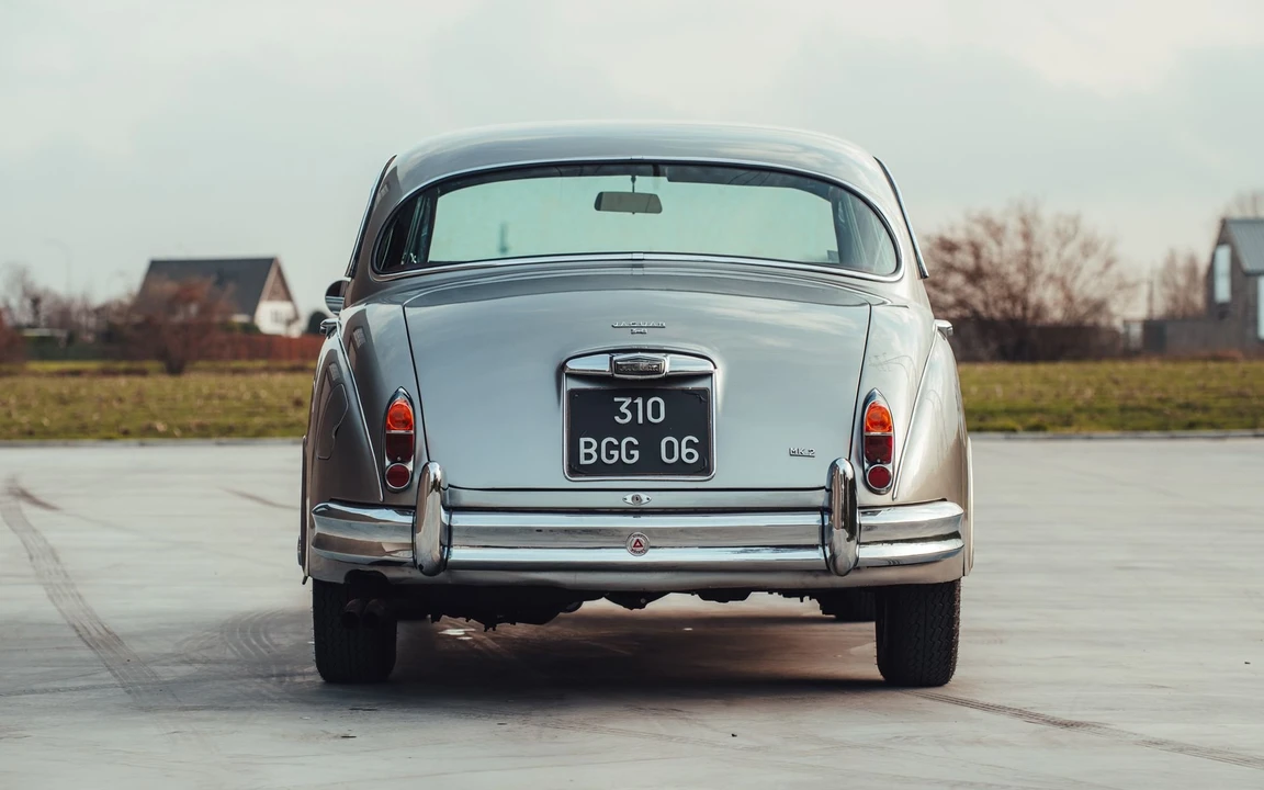 1961 Jaguar Mark II - Image 4 of 31
