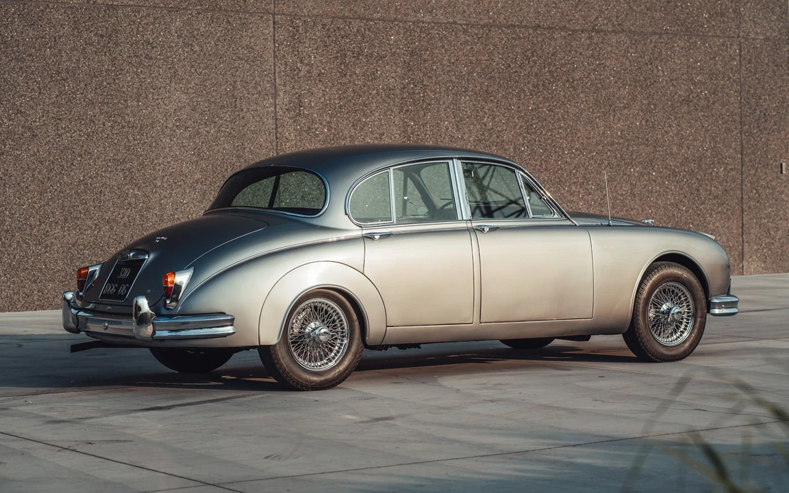1961 Jaguar Mark II - Image 5 of 31