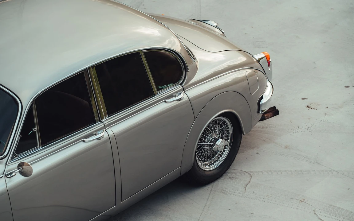 1961 Jaguar Mark II - Image 12 of 31