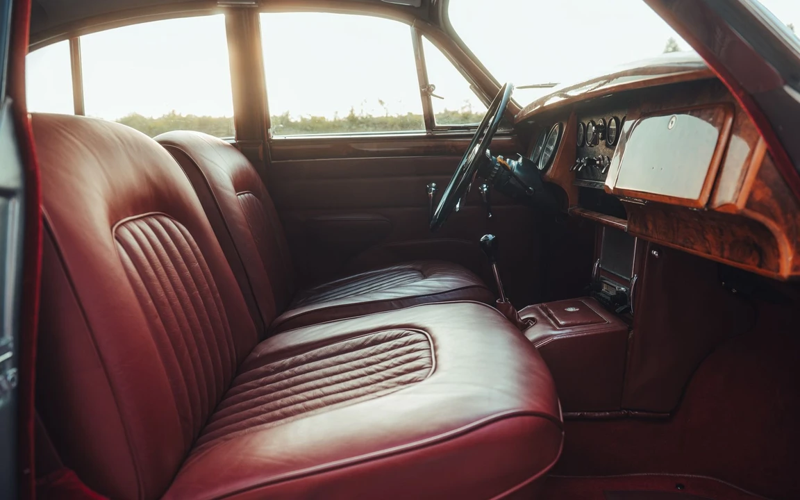 1961 Jaguar Mark II - Image 7 of 31