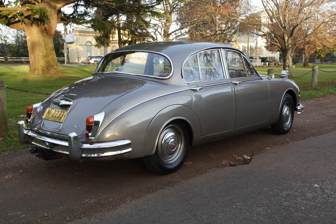 1961 Jaguar Mark II - Image 8 of 9