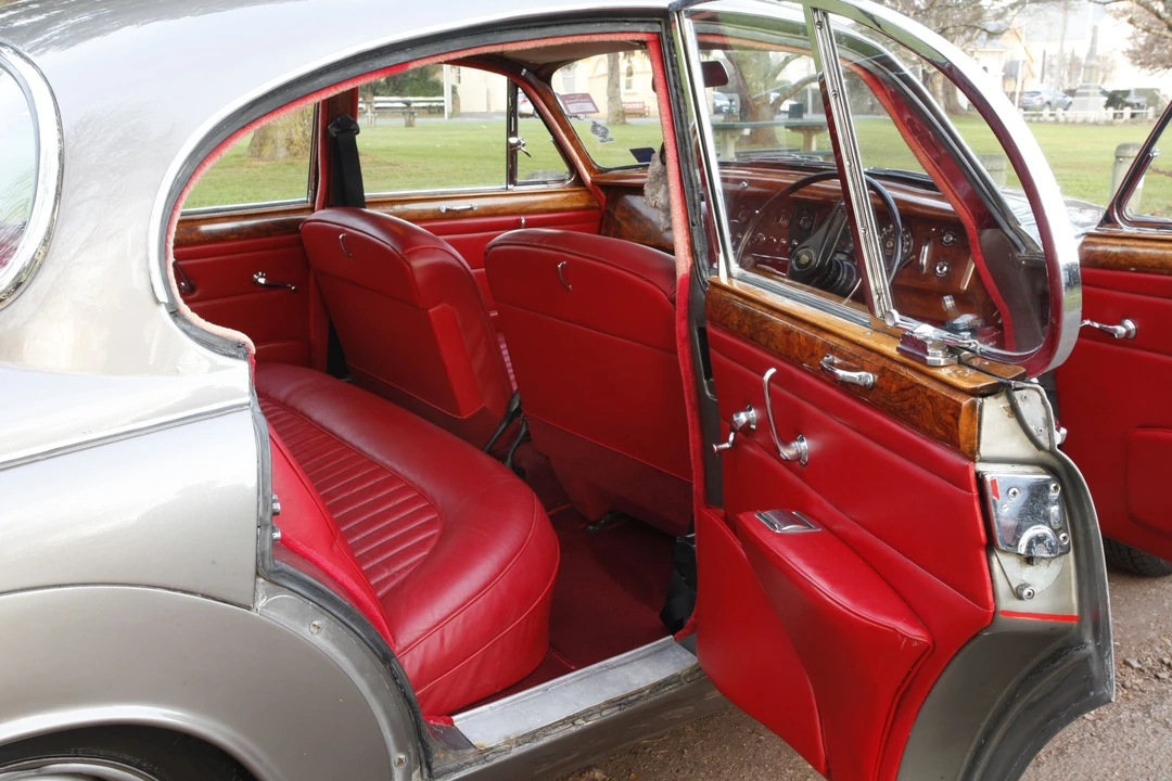 1961 Jaguar Mark II - Image 4 of 9