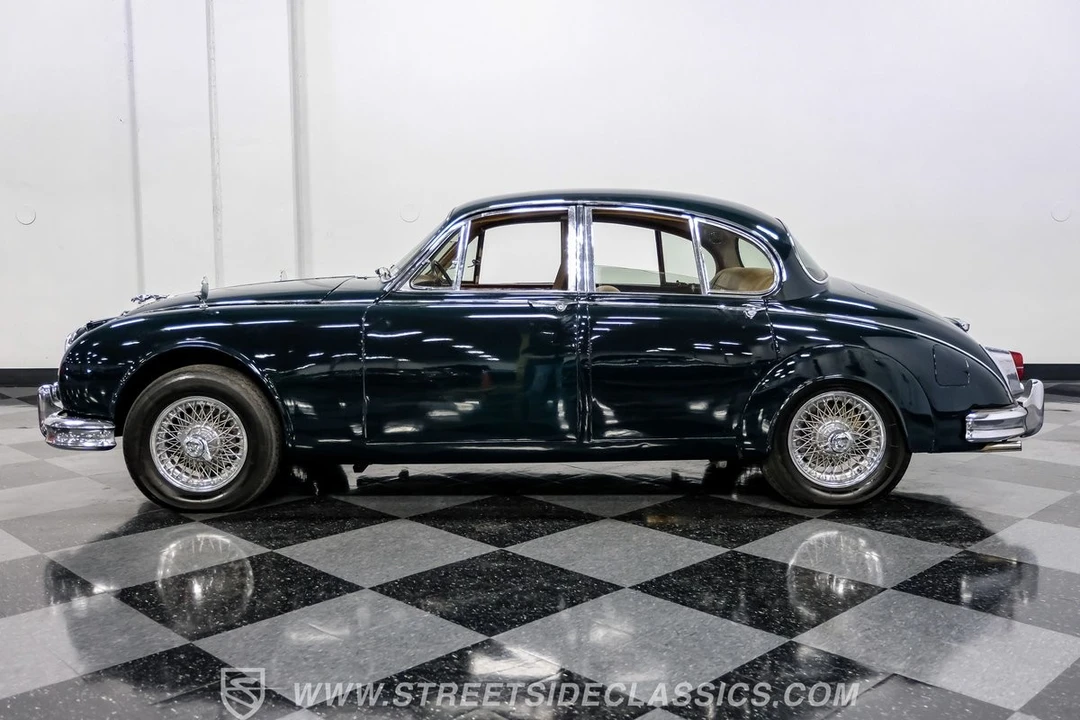 1961 Jaguar Mark II - Image 8 of 12