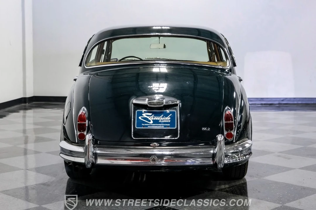 1961 Jaguar Mark II - Image 10 of 12