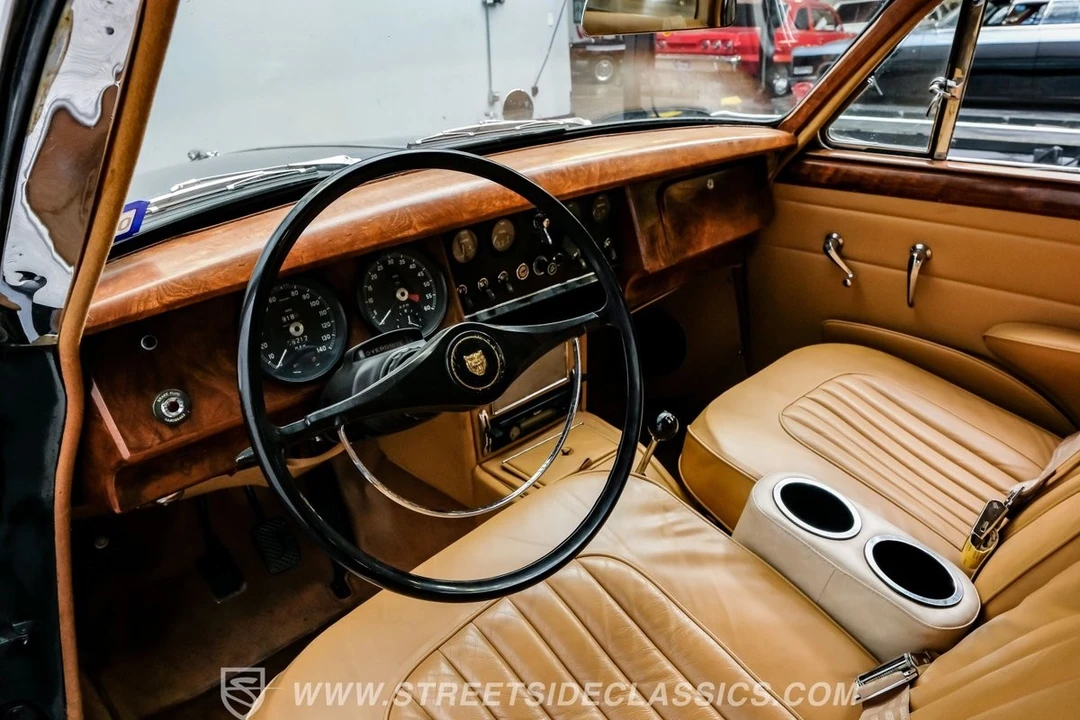 1961 Jaguar Mark II - Image 5 of 21