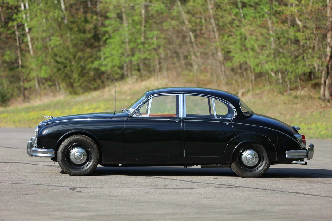 1961 Jaguar Mark II - Image 8 of 31