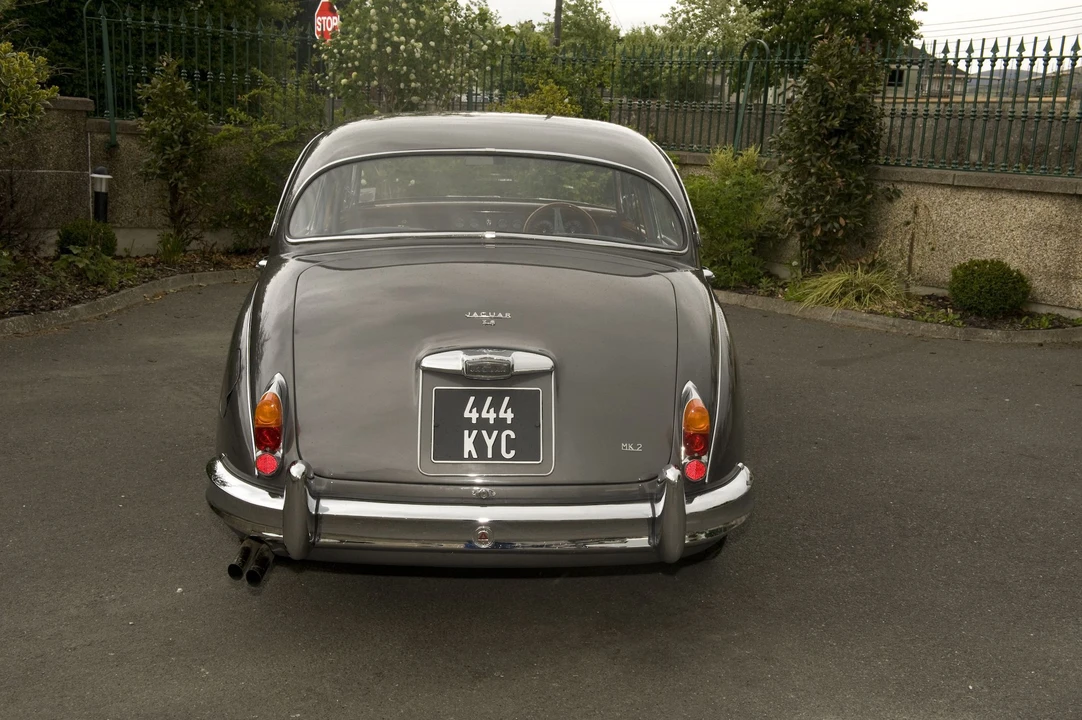 1961 Jaguar Mark II - Image 9 of 11