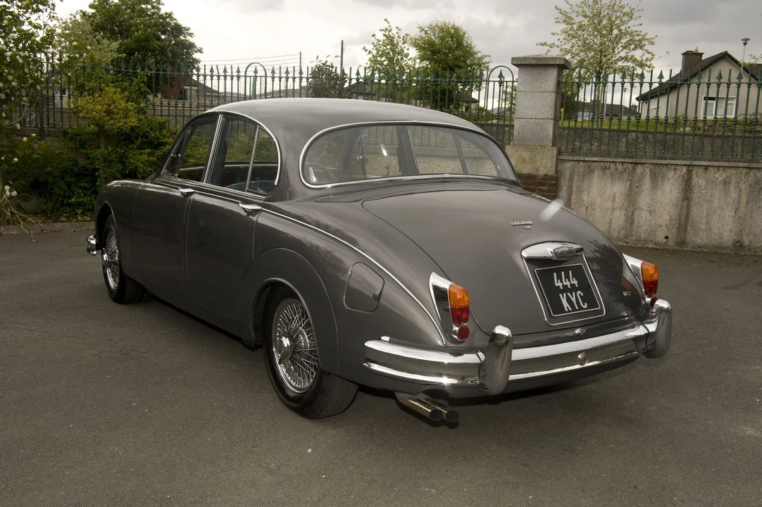 1961 Jaguar Mark II - Image 10 of 11