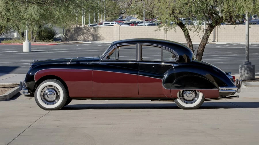 1961 Jaguar Mark VII & VIII & IX - Image 2 of 20