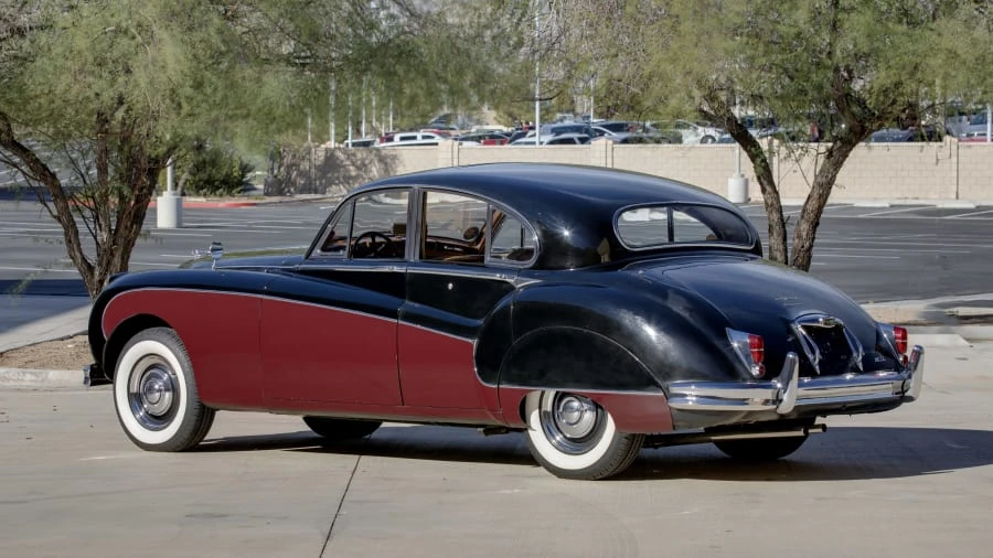 1961 Jaguar Mark VII & VIII & IX - Image 8 of 20