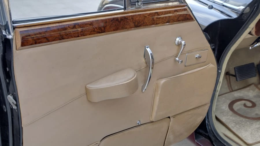 1961 Jaguar Mark VII & VIII & IX - Image 15 of 20