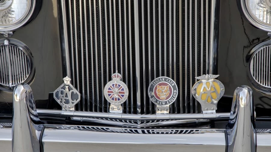 1961 Jaguar Mark VII & VIII & IX - Image 17 of 20