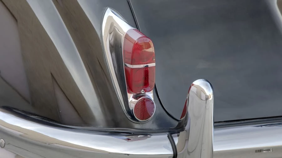 1961 Jaguar Mark VII & VIII & IX - Image 18 of 20