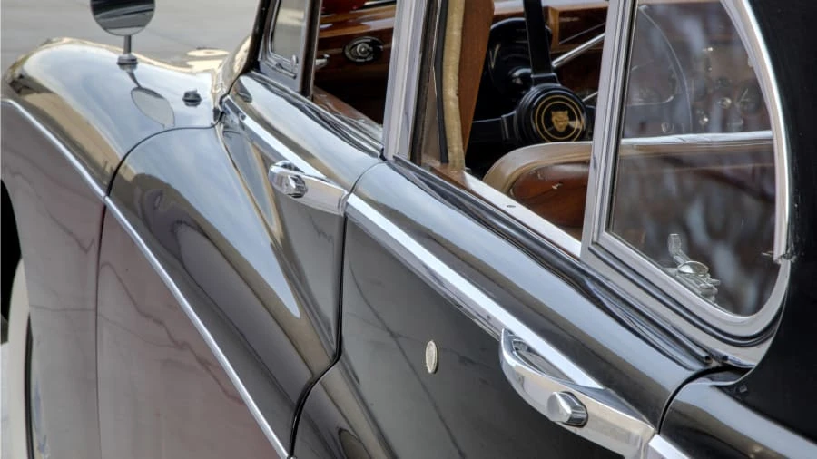 1961 Jaguar Mark VII & VIII & IX - Image 19 of 20