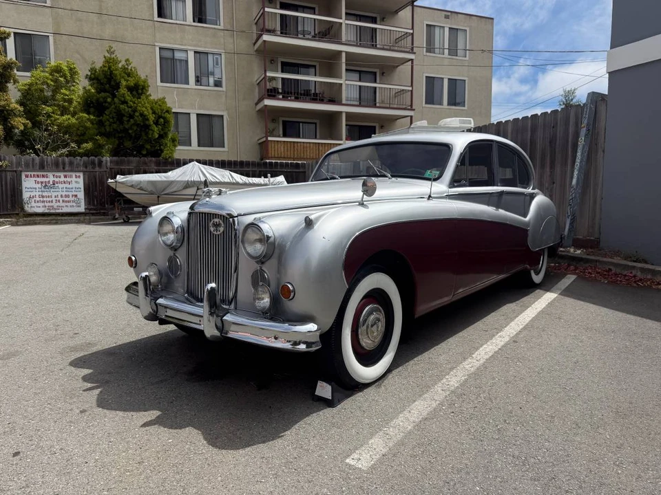 1961 Jaguar Mark VII & VIII & IX - Image 4 of 23