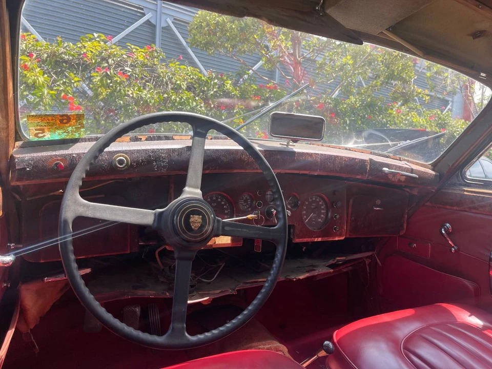 1961 Jaguar Mark VII & VIII & IX - Image 22 of 23