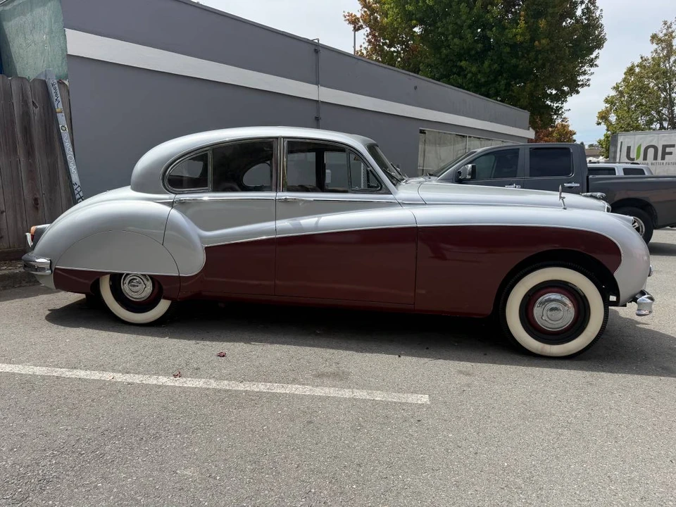 1961 Jaguar Mark VII & VIII & IX - Image 6 of 23