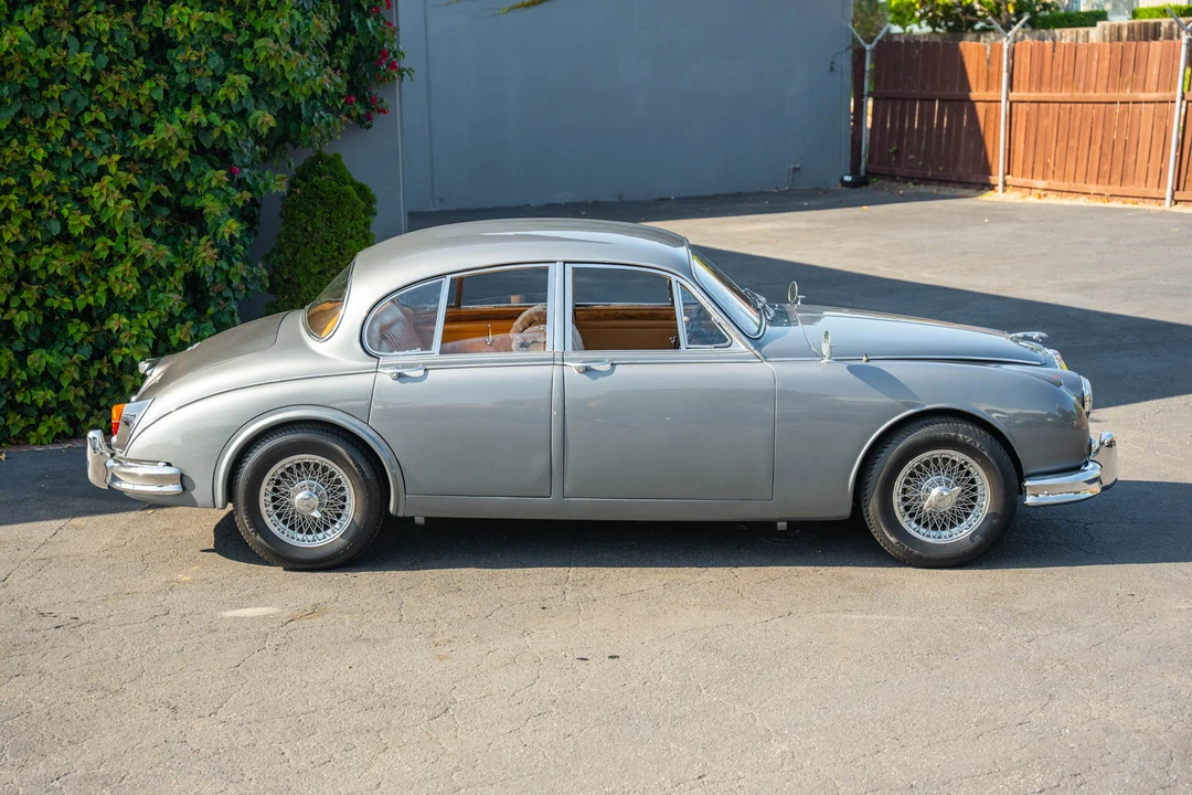 1961 Jaguar Mark II - Image 10 of 31