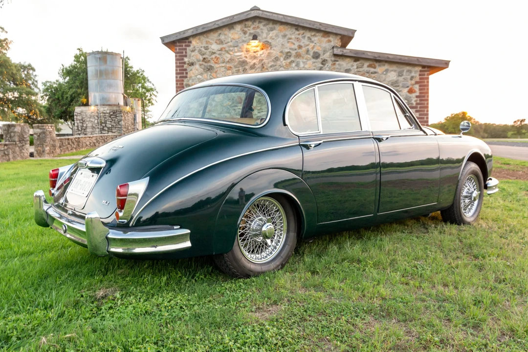 1961 Jaguar Mark II - Image 10 of 31
