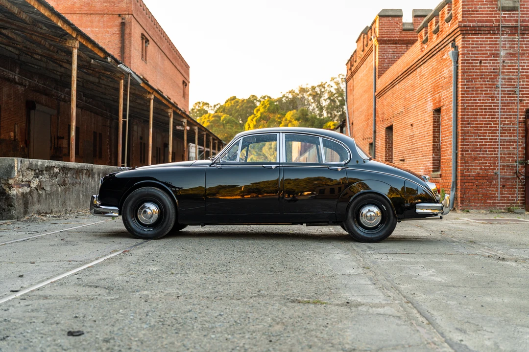 1961 Jaguar Mark II - Image 8 of 31