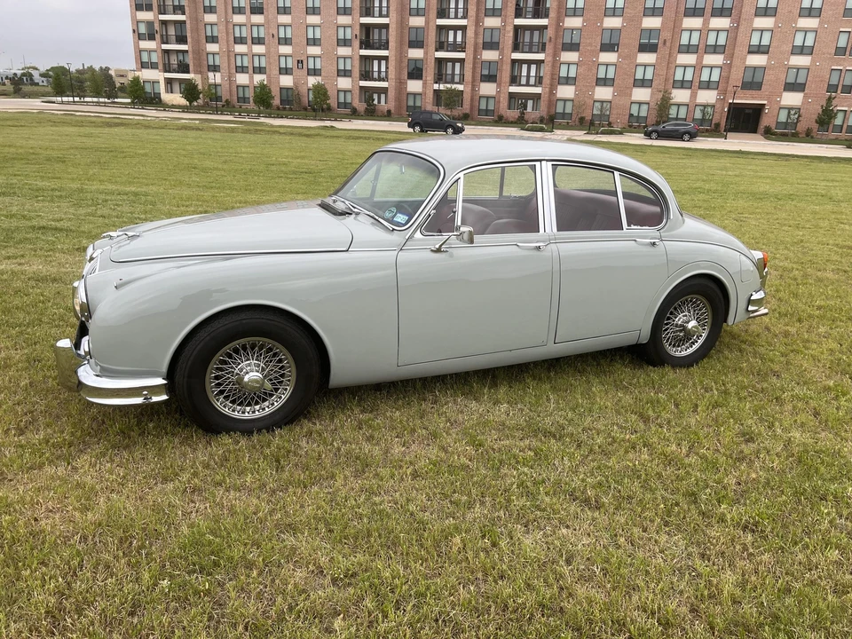 1961 Jaguar Mark II - Image 7 of 31