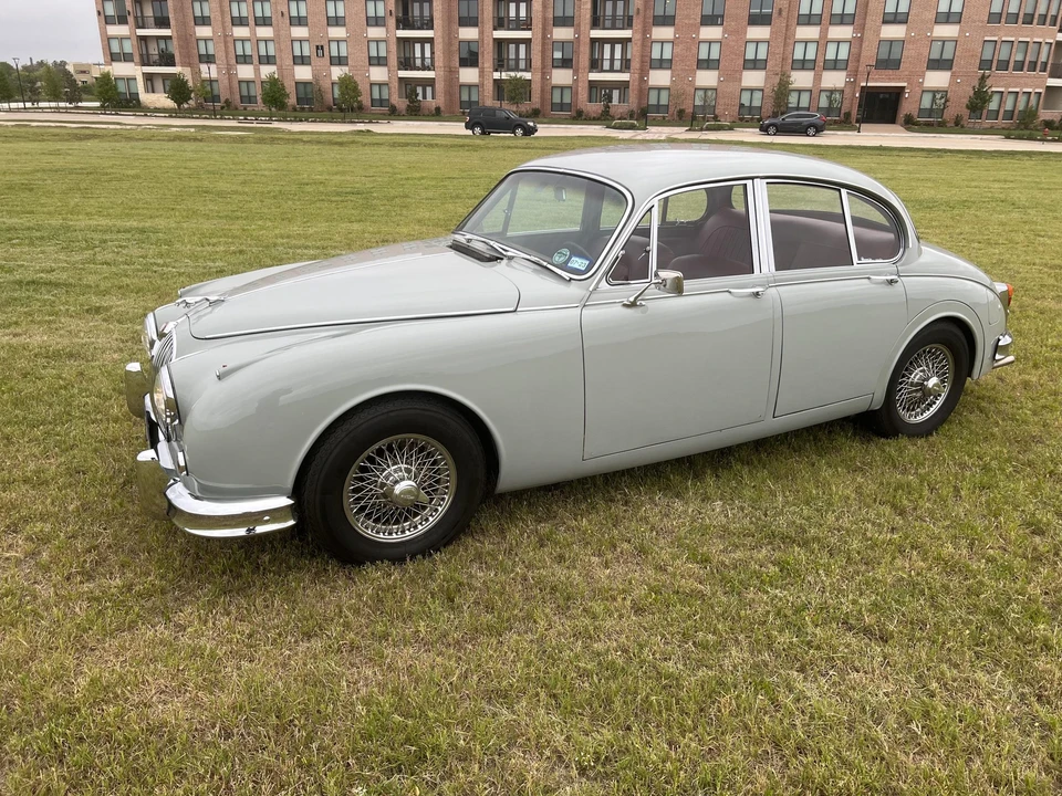 1961 Jaguar Mark II - Image 6 of 31