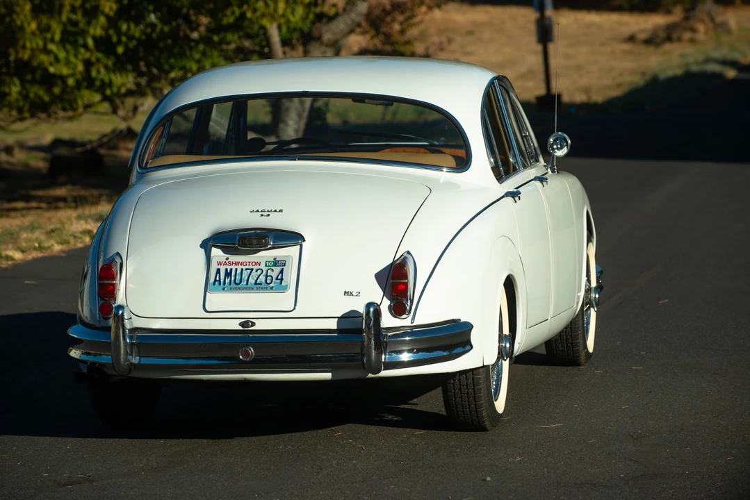 1961 Jaguar Mark II - Image 14 of 31