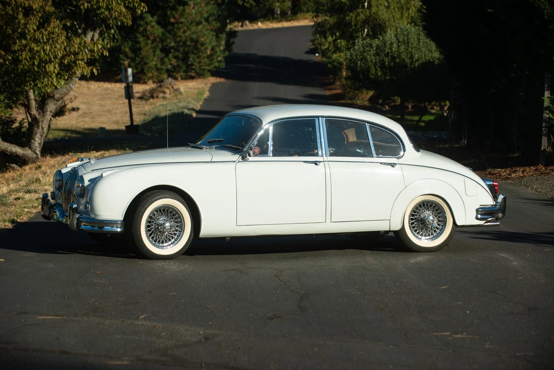 1961 Jaguar Mark II - Image 15 of 31