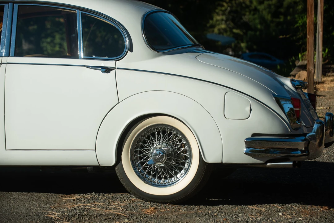 1961 Jaguar Mark II - Image 18 of 31
