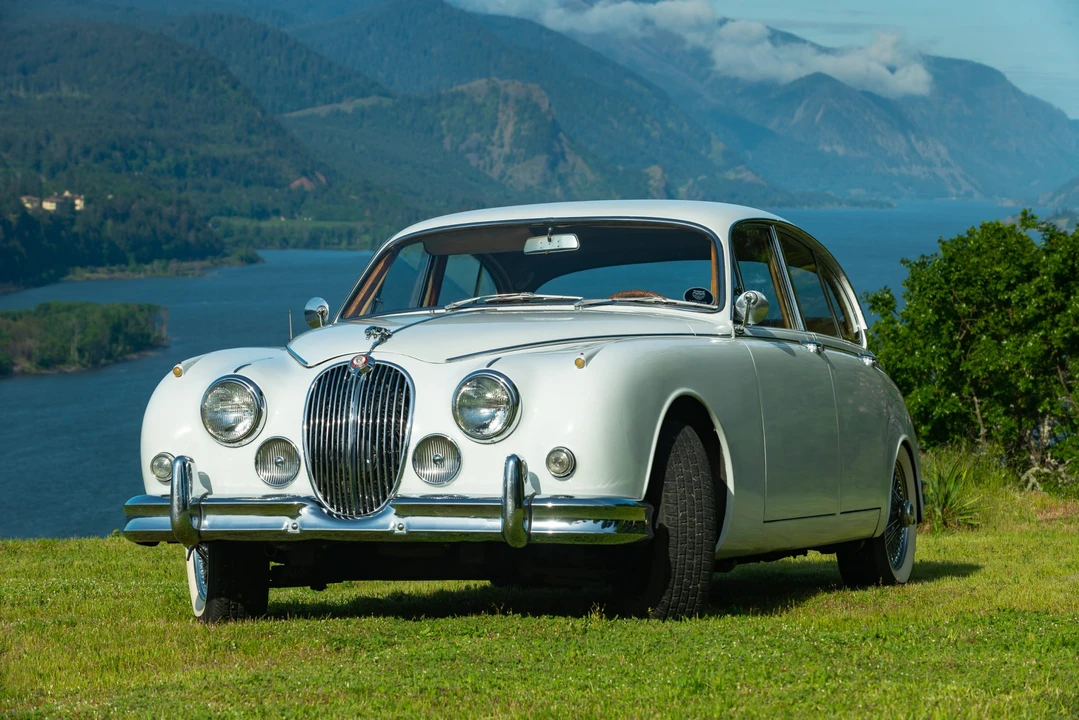 1961 Jaguar Mark II - Image 5 of 31