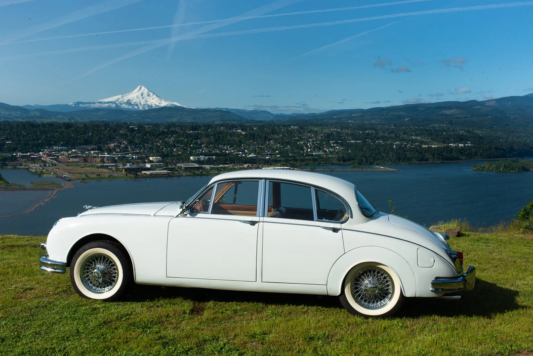 1961 Jaguar Mark II - Image 8 of 31