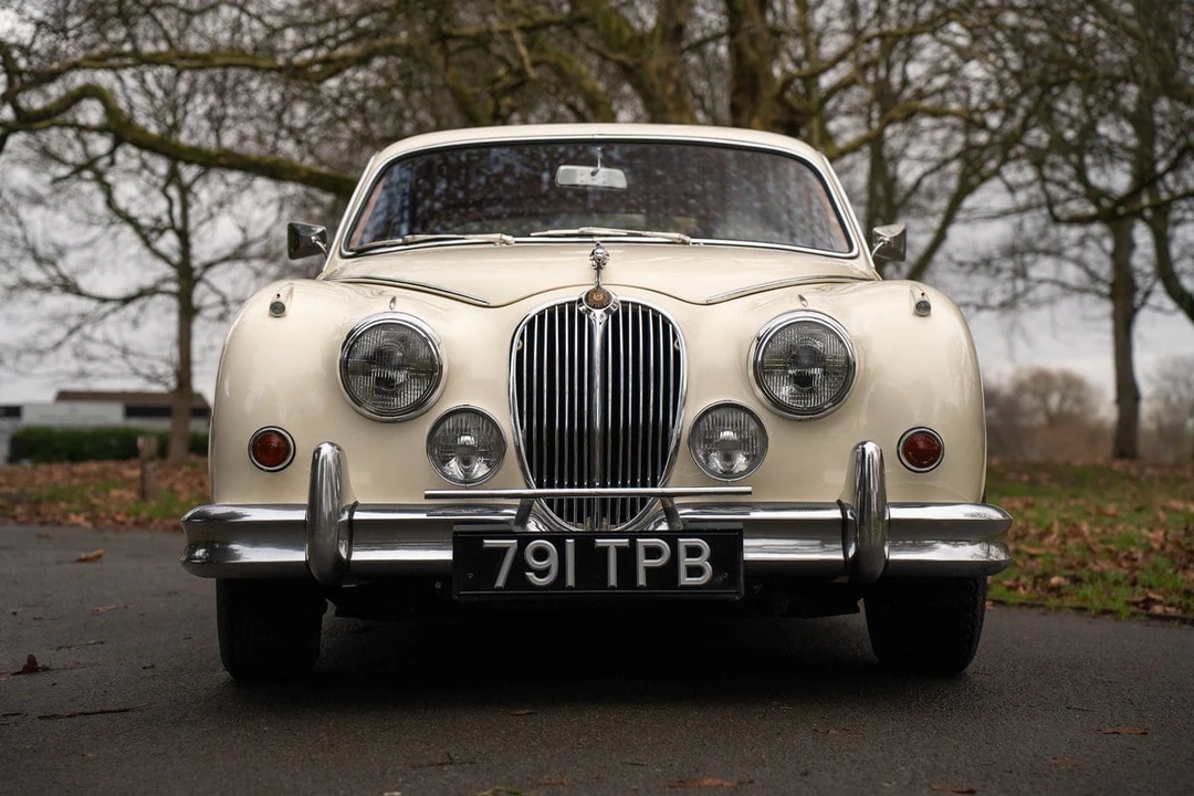 1961 Jaguar Mark II - Image 5 of 30