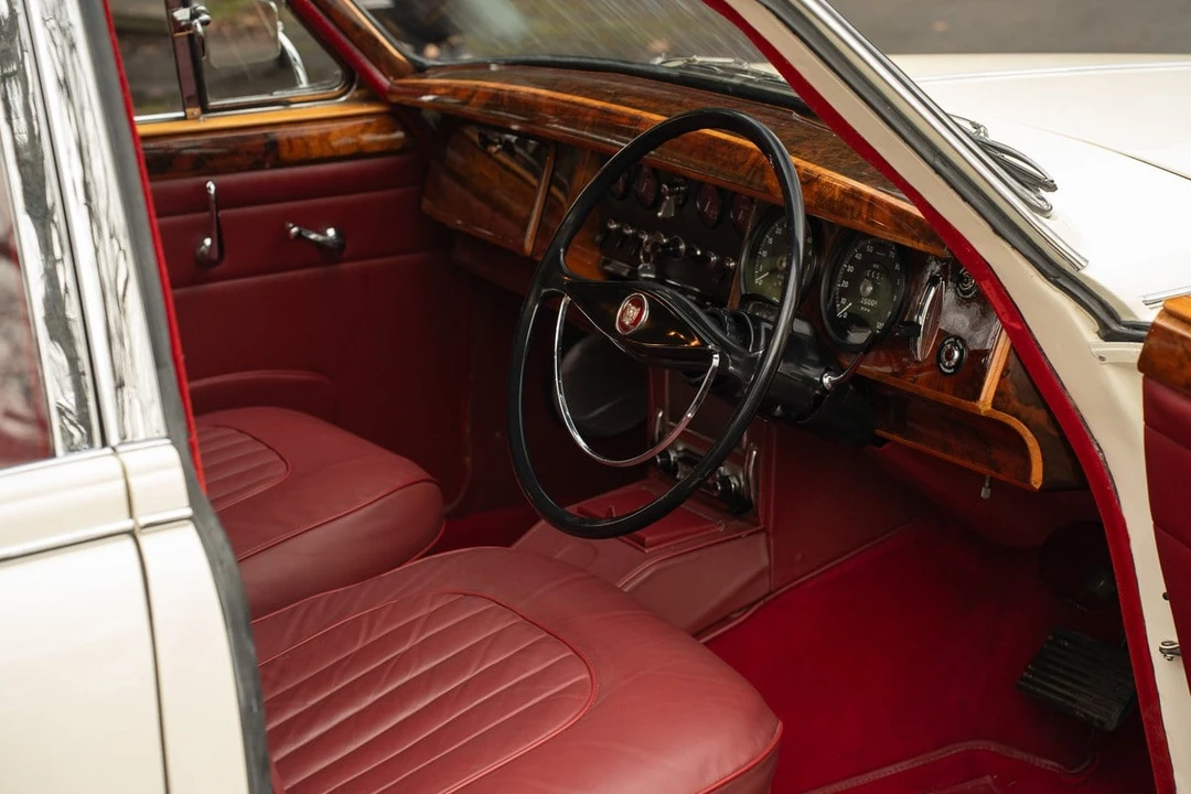 1961 Jaguar Mark II - Image 19 of 30