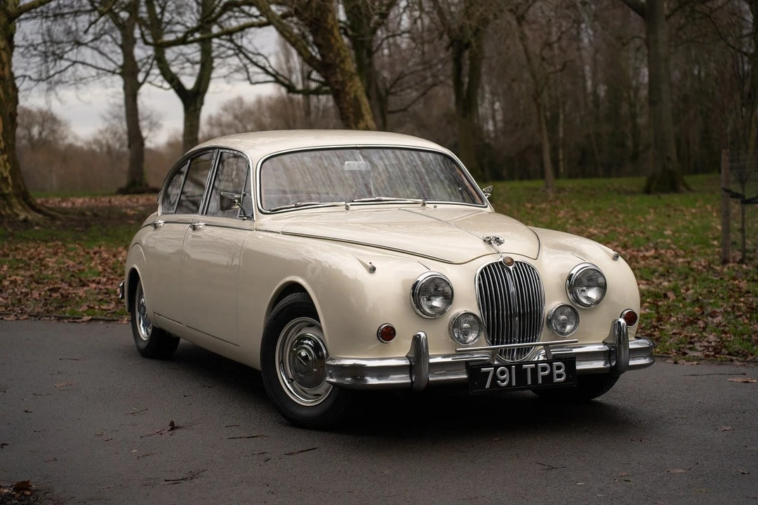 1961 Jaguar Mark II - Image 2 of 30