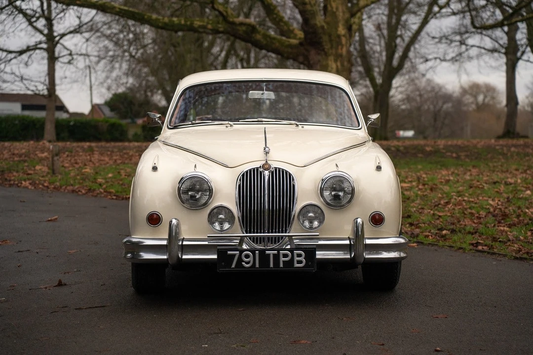 1961 Jaguar Mark II - Image 3 of 30