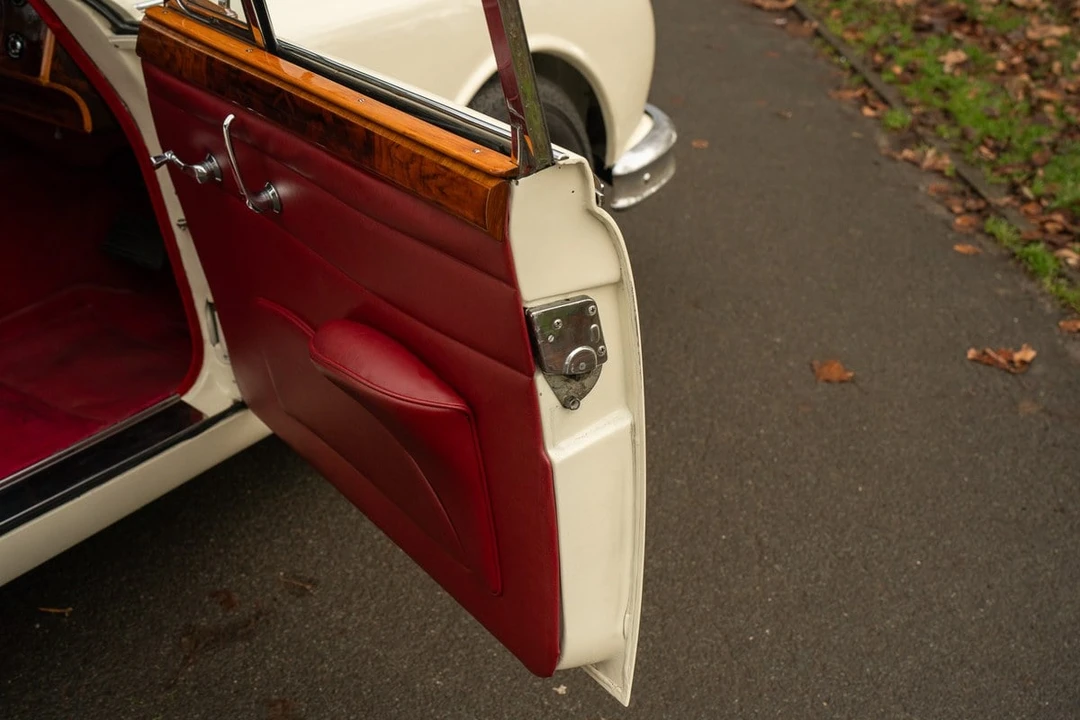 1961 Jaguar Mark II - Image 25 of 30