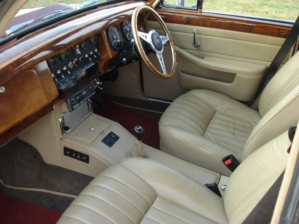 1961 Jaguar Mark II - Image 6 of 9