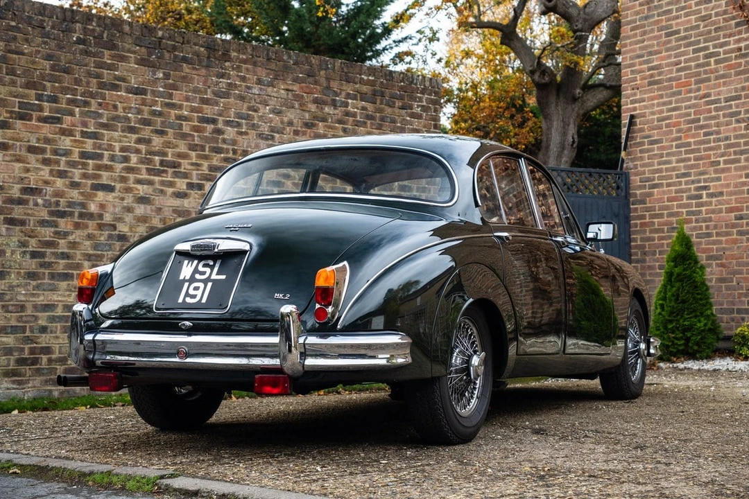 1961 Jaguar Mark II - Image 13 of 30