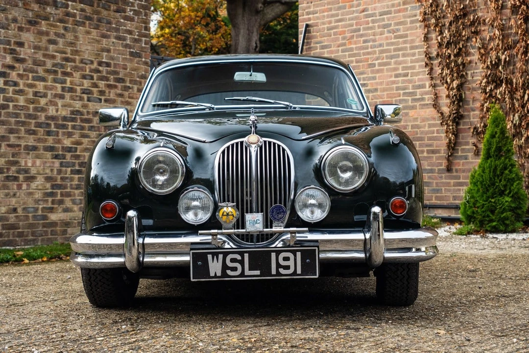 1961 Jaguar Mark II - Image 9 of 30