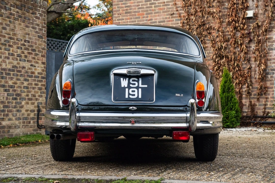 1961 Jaguar Mark II - Image 11 of 30