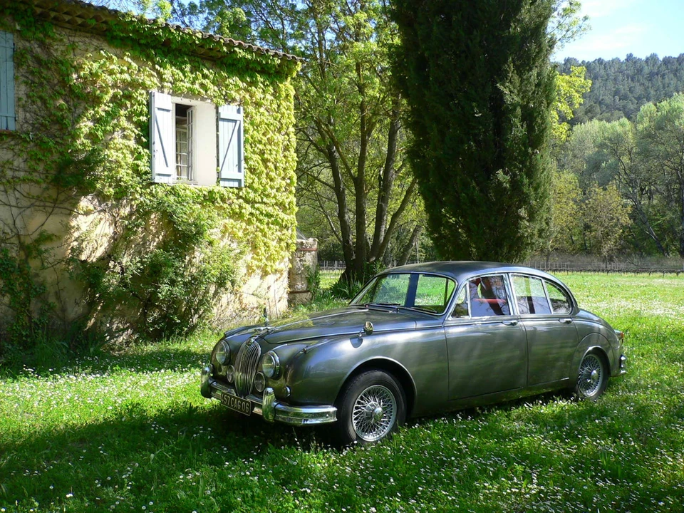 1961 Jaguar Mark II - Image 2 of 6