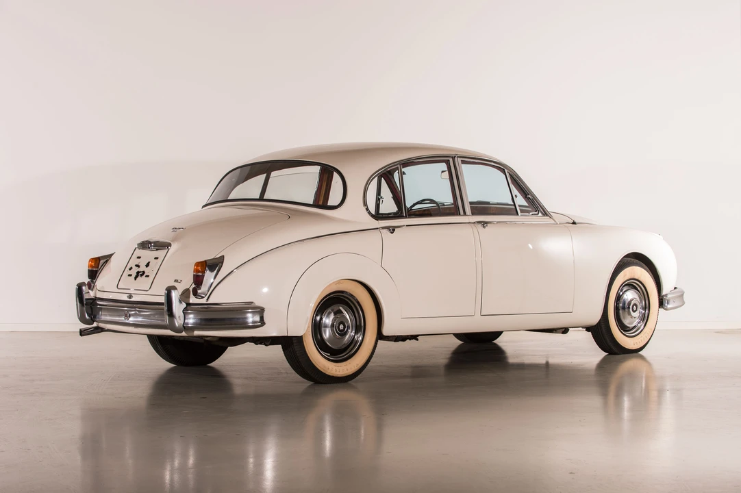 1961 Jaguar Mark II - Image 6 of 7