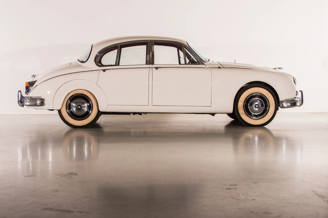 1961 Jaguar Mark II - Image 7 of 7